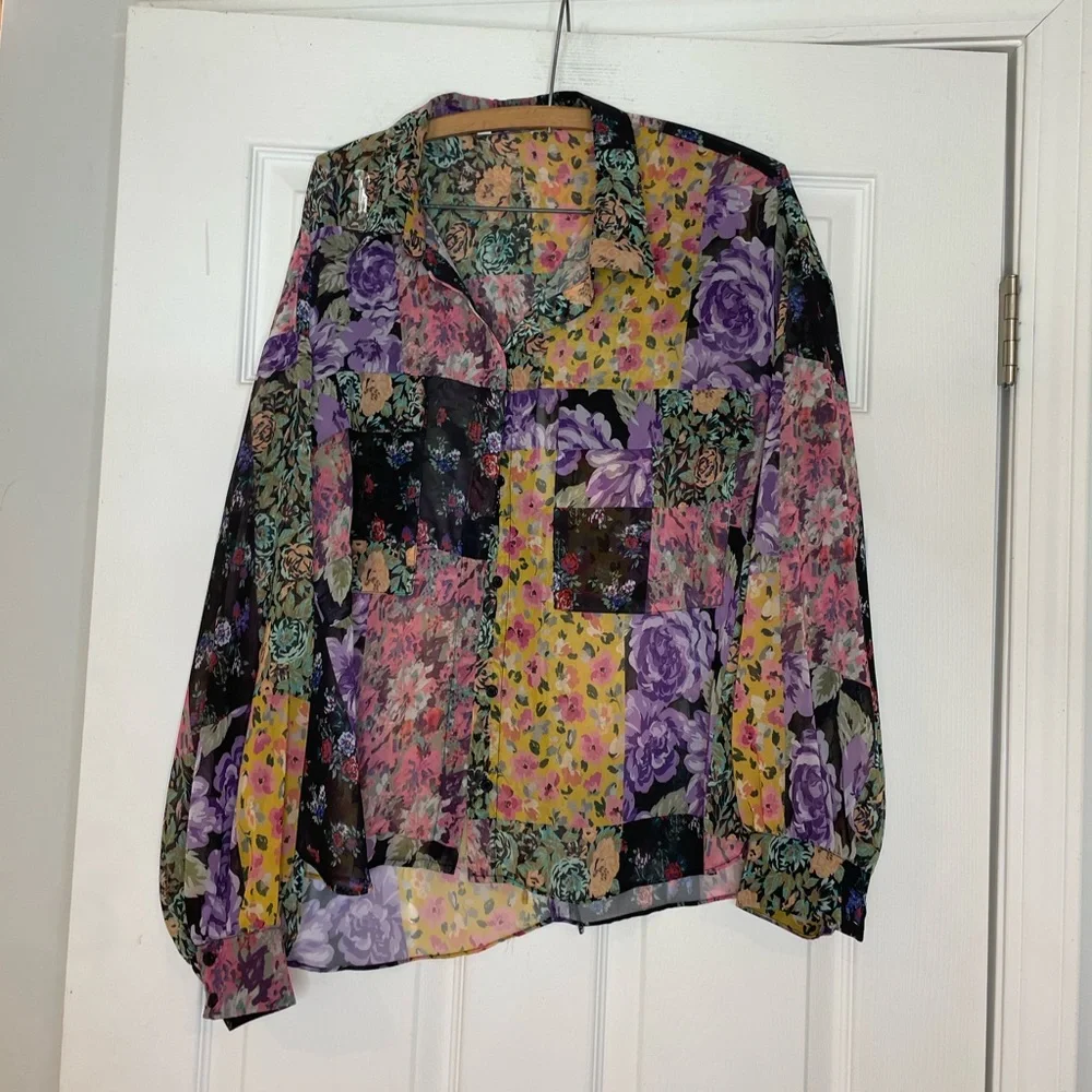 Zara The Amelie Floral Patchwork Button Down
Shirt Womens Size Large - Picture 2 of 5